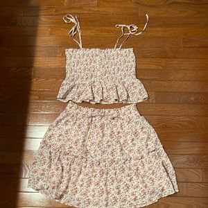 BNWOT Paper Crane skirt set